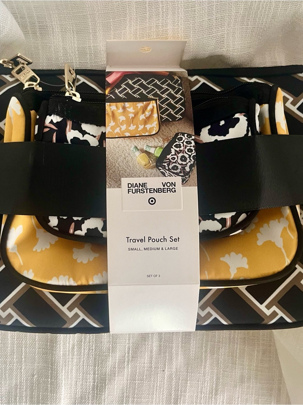 NWT Diane Von Furstenberg + Target Black, White & Tan Geometric Travel Pouch Set